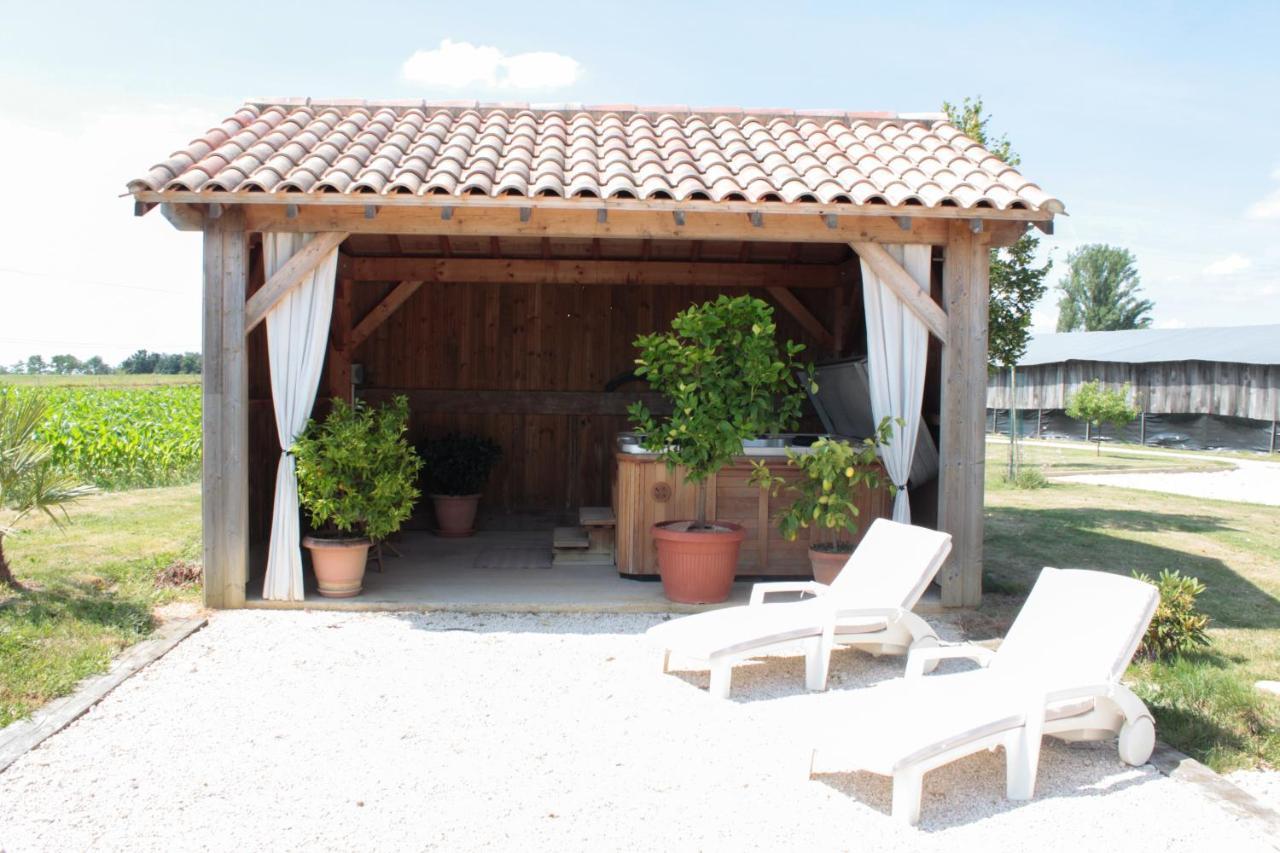 Saint-Avit-Sénieur Chambre D'Hotes La Ferme De La Croix. المظهر الخارجي الصورة