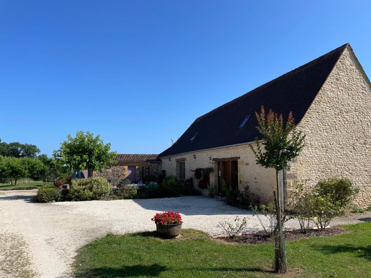 Saint-Avit-Sénieur Chambre D'Hotes La Ferme De La Croix. المظهر الخارجي الصورة